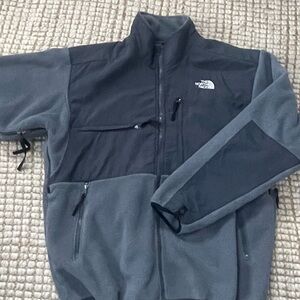 North face men’s XL fleece jacket